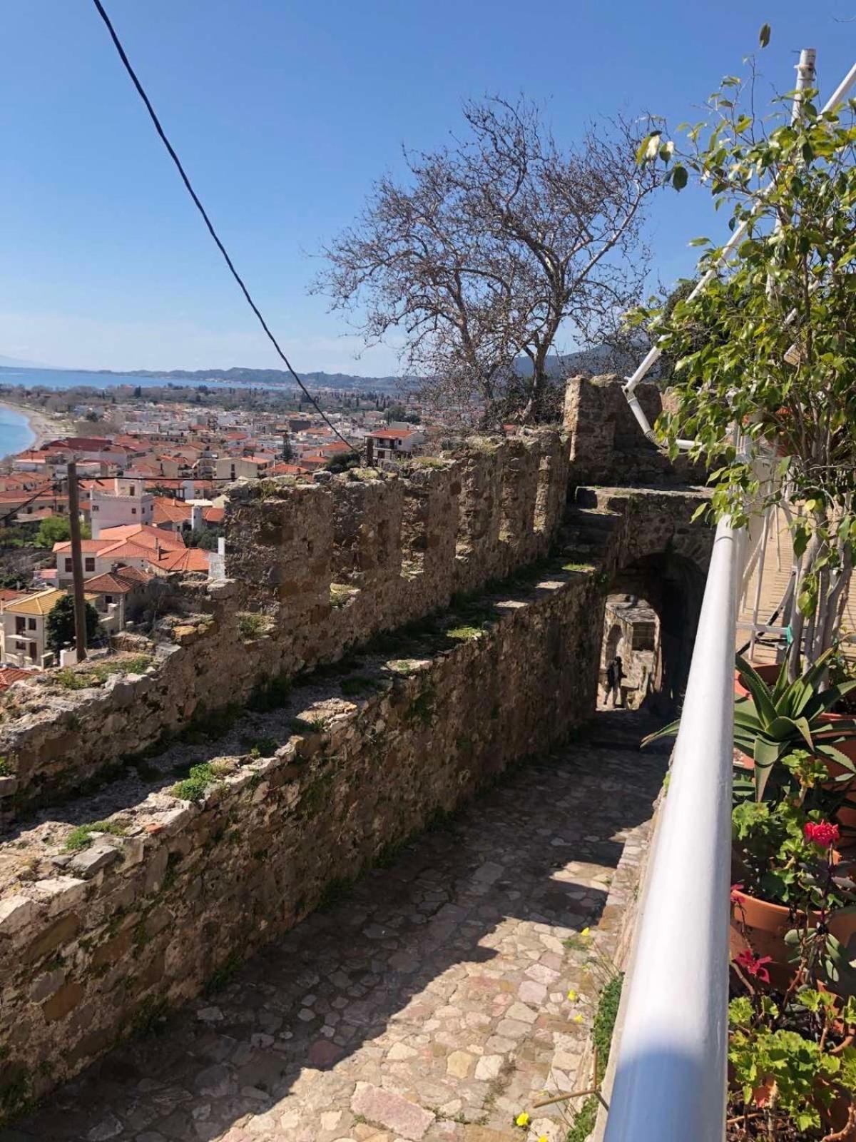 Gasthaus Sideroporta Castle Nafpaktos Exterior foto